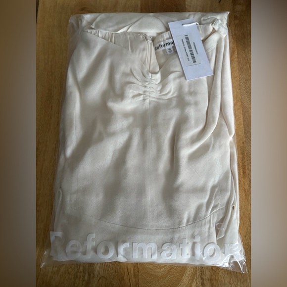 NEW NWT Reformation Butterfly Dress Ivory Off-Shoulder Midi Size 10 NWT - Picture 10 of 11